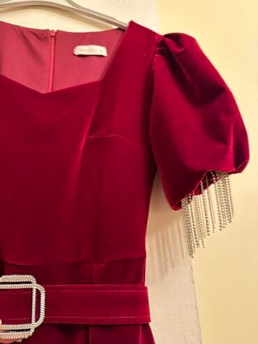 qırmızı kərpic qiyməti: Sadece 1 defe geyinilib yeni tam yeni veziyyetdedir. Çox sade, zerif — 3