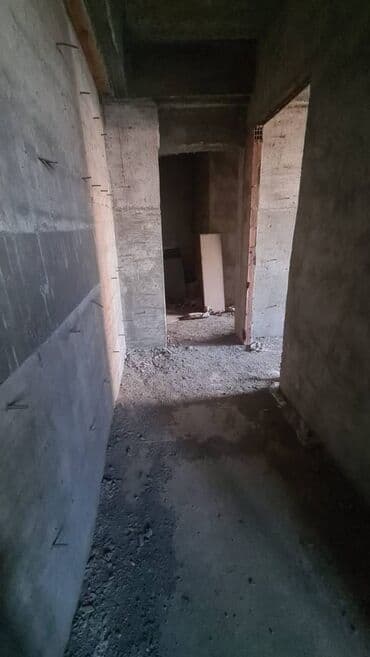 xirdalanda tecili satilan evler: 2 otaqlı, Yeni tikili, 75 kv. m — 6