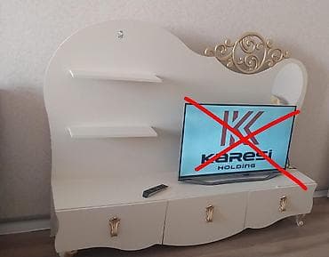 İşlənmiş, Düz TV altlığı, Polkalı