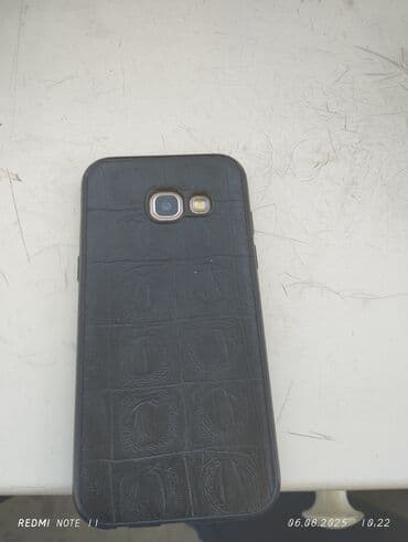 samsung galaxy a3 2015: Samsung Galaxy A3, 4 GB, rəng - Bənövşəyi, Sensor — 2