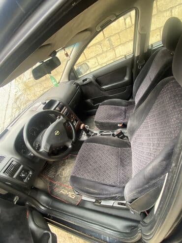 opel vita: Opel Astra: 1.8 l | 1998 il 370000 km Universal — 7