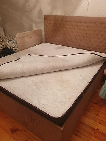 Taxt 250 azn satilir‼️matrasi ortopedikdir matras uzluyude — 1