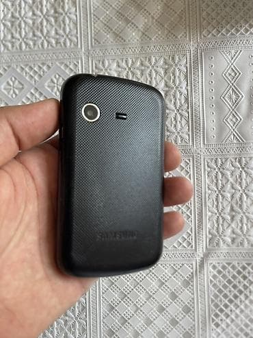samsung kohnə model: Samsung rəng - Qara, İki sim kartlı — 4