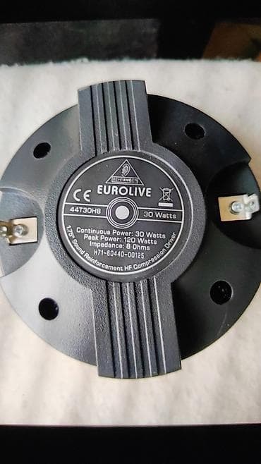 ikinci el iphone 5 s: Behringer EUROLIVE akustik komponentləri - HF kompressiya drayveri — 1