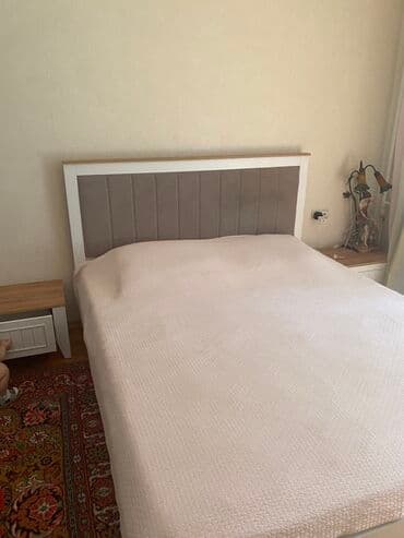 спальня комплект: Двуспальная кровать, Б/у — 2