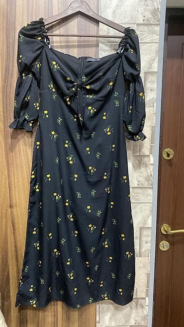 Şəxsi əşyalar: Don baha alinib s m razmer satilir 20man 1defe geyinilib — 1