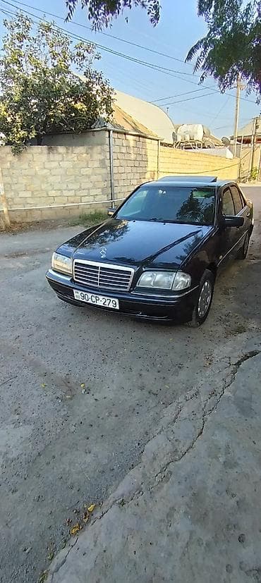 vozol az: Mercedes-Benz C-Class: 2.4 l | 1998 il Sedan — 1