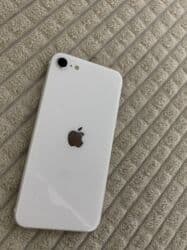 apple se: IPhone SE 2020, 128 GB, Ağ, Barmaq izi — 3