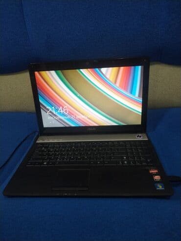 Planşetlər: ASUS noutbuk Xüsusiyyətlər: - Ekran: 15.6" - Klaviatura: tam ölçülü — 2
