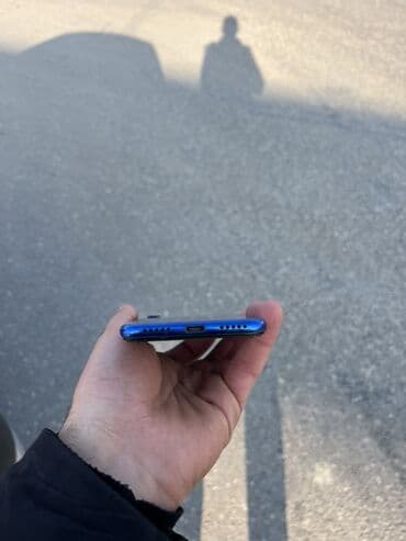 Компьютеры, ноутбуки и планшеты: Xiaomi Redmi smartfon Heç bir problemi yoxdur şəkildə göründüyü — 3