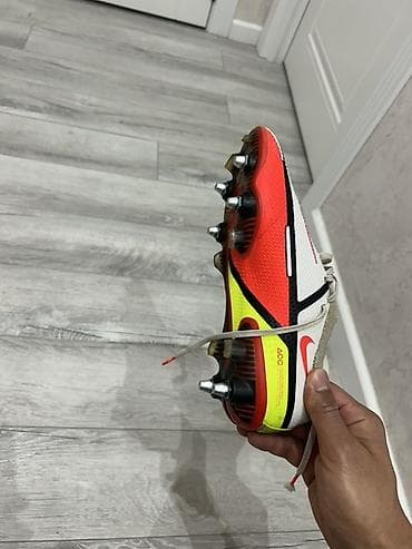 Trenajorlar: Butslar Nike, Ölçü: 41, İşlənmiş — 4