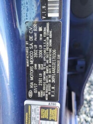 işlənmiş maşınların satışı: Problemsiz udarsz masindi. Bazar qiymetinnen asagi satilir. Real — 4