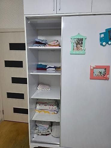 ev seyf qapilari: İkinəfərlik çarpayı, Dolab — 3