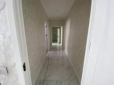 Mənzillər: İcarəyə verilir 3 otaqlı yeni tikili 136 m², İnşaatçılar m — 2