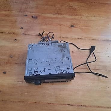 Автоэлектроника: Pioneer DEH-1320B avtomobil maqnitofonu Xüsusiyyətlər: - 1-DIN korpus — 2