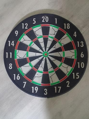 Dart lövhəsi – ikiüzlü model - Klassik 1–20 ədədli dart lövhəsi və