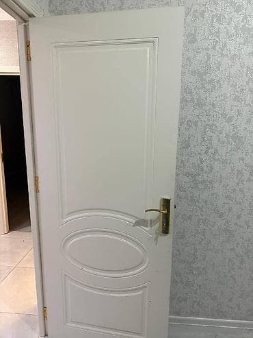 otaq qapi: Ağ rəngdə 6 ədəd daxili otaq qapısı - Klassik naxışlı panel dizaynı — 1