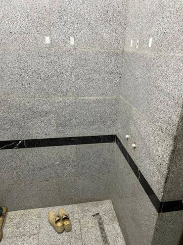 mingecevir obyekt: Yeni Yasamalda yol kənarı ümumi sahəsi 95 kv,m olan, obyekt təmirli — 10