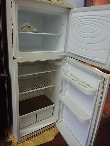 samovar satilir: İşlənmiş 2 qapılı Dnepr Soyuducu Satılır, rəng - Ağ, Təkərli — 3