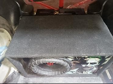 Maşın üçün tam audio sistemi Komplekt: - Subvufer: qapalı korpusda