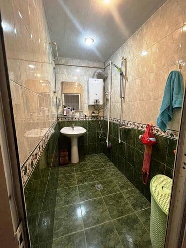 ev alıram: Bakı, 4 otaqlı, Köhnə tikili, m. Xətai, 100 kv. m — 15