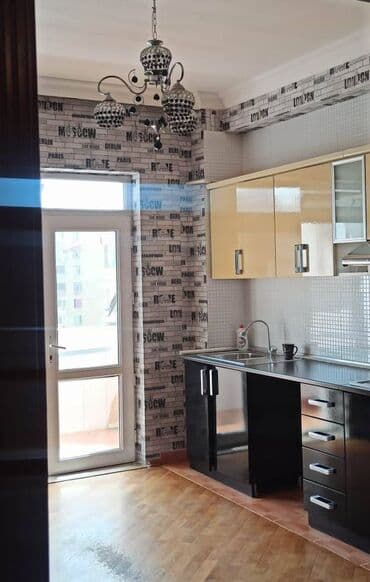 əhmədlidə kirayə: Əhmədli metrosunun çıxışında,16 mərtəbəli binanın 7-ci mərtəbəsində — 8