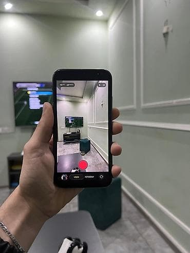 i̇phone x max: IPhone 11, 128 GB, Qara — 10