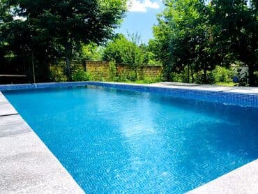 bakida 1 otaqli kiraye evler ayliq: 100 kv. m, 3 otaqlı, Hovuzlu, Kombi — 4