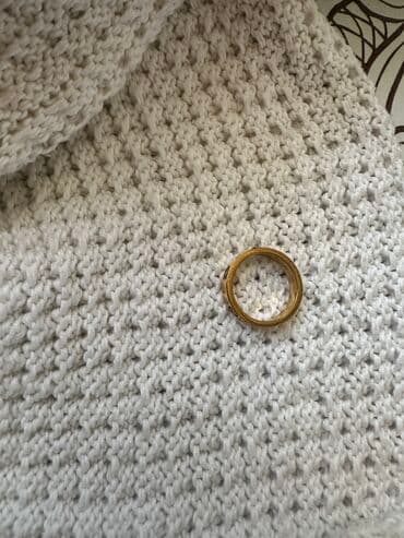 əqiq uzuk: Üzüklər — 1