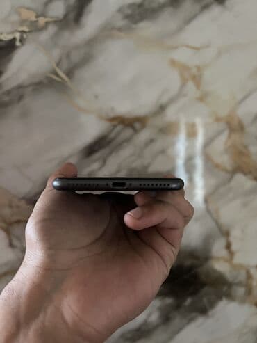 iphone ehtiyat hisseleri: IPhone 8 Plus, 256 GB, Jet Black, Face ID — 8