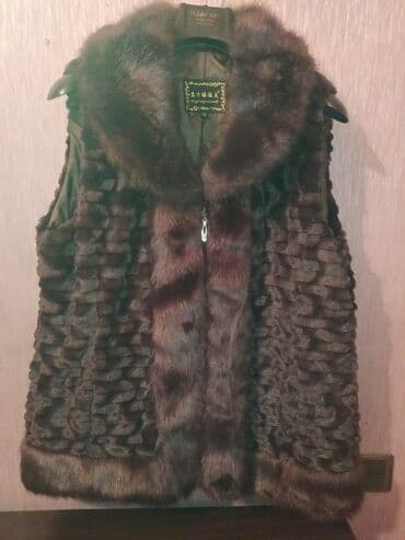 qadın geyimləri və qiymətləri: Qadın üçün mexli jilet, ideal veziyyetdedir, yeni kimidi,cox rahatdır — 5