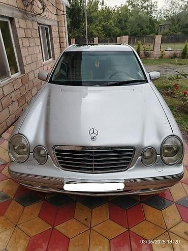 opel omega 1992: Mercedes-Benz E 240: 2.6 l | 2000 il Sedan — 10