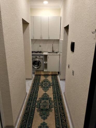 qaracuxurda ev: 50 kv. m, 2 otaqlı — 4