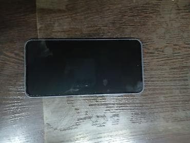 Samsung a 55s tecili satilr yaddaş 256 ram8