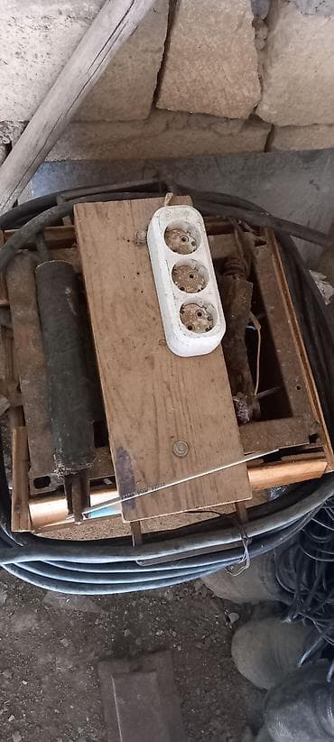 Ручные механические инструменты: Б/у Сварочный аппарат Платная доставка — 3