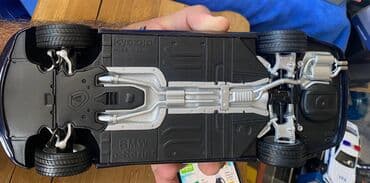 metbex tavan modelleri: Коллекционная модель BMW 545i E60 dark blue 2008 KYOSHO Scale 1:18 — 19