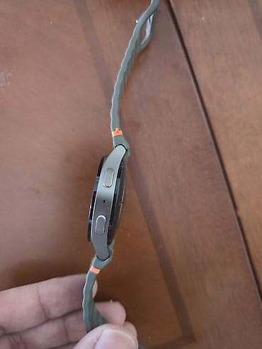 Qol saatları və aksesuarlar: Samsung Galaxy watch 7, LTE. - Dairəvi AMOLED ekran, Always‑On — 3