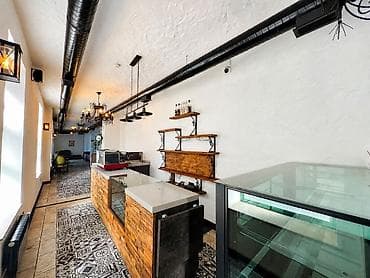 avto karavan: İcarəyə verilir obyekt 140 m², 28 May m. Daha 7 şəklə bax Agentlik 1 — 7