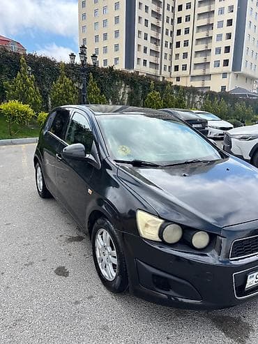 Chevrolet: Chevrolet Aveo: 1.4 л | 2013 г. 182601 км Хэтчбэк — 8