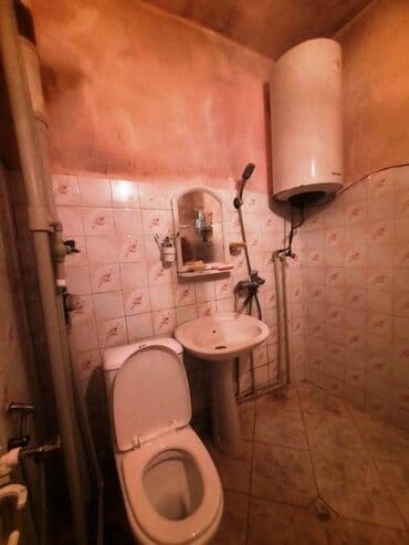 9 ci mikrorayon satilan evler: 3 otaqlı, Yeni tikili, m. Xətai, 90 kv. m — 10