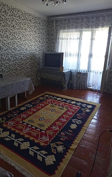 ev almaq bakida: Bakı, Ələt qəs., 4 otaqlı, Köhnə tikili, 85 kv. m — 2