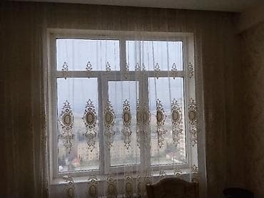 alize puffy qiyməti: Günlük 15manat
Pərdə 35 manat 
Eni 3 hündürlük 4 — 1