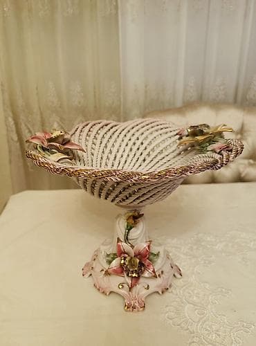 Tekstil: Bir vaza, Farfor — 1