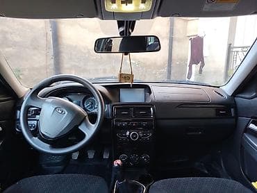 kia rio 2011: VAZ (LADA) Priora: 1.6 l | 2015 il Sedan — 4