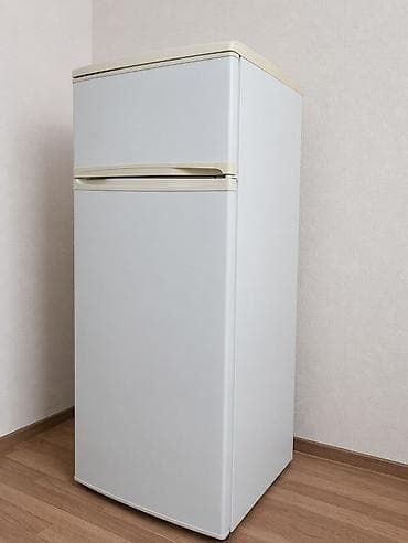 İkiqapılı soyuducu Mətbəxə az yer tutan, gündəlik istifadə üçün