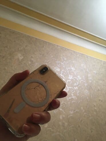 Stəkanlar: IPhone Xs, 64 GB — 3