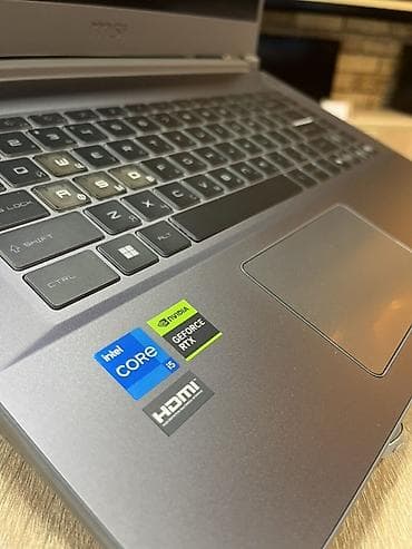 data kart limitsiz internet: İşlənmiş MSI, 15.6 ", Intel Core i5, 512 GB, Ödənişli çatdırılma — 6