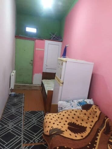 снять комнату в общежитии: Kirayə üçün tək 1 otaqlı kiçik yaşayış sahəsi. - Plan: Uzun — 2