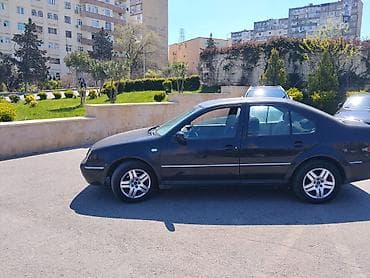 volkswagen az: Volkswagen Bora/Jetta (Mk4) sedan - Kuzov: 4 qapılı sedan, qara rəng — 7