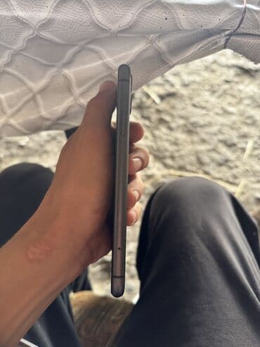 iphone 11 arxalıq: IPhone 11, 128 GB, Qara, Barmaq izi, Face ID, Sənədlərlə — 4